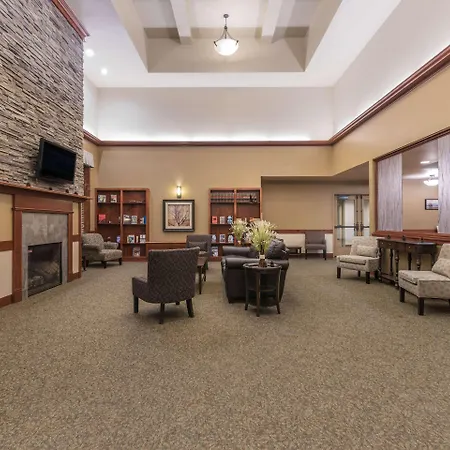 Clarion Hotel & Suites Williston-3